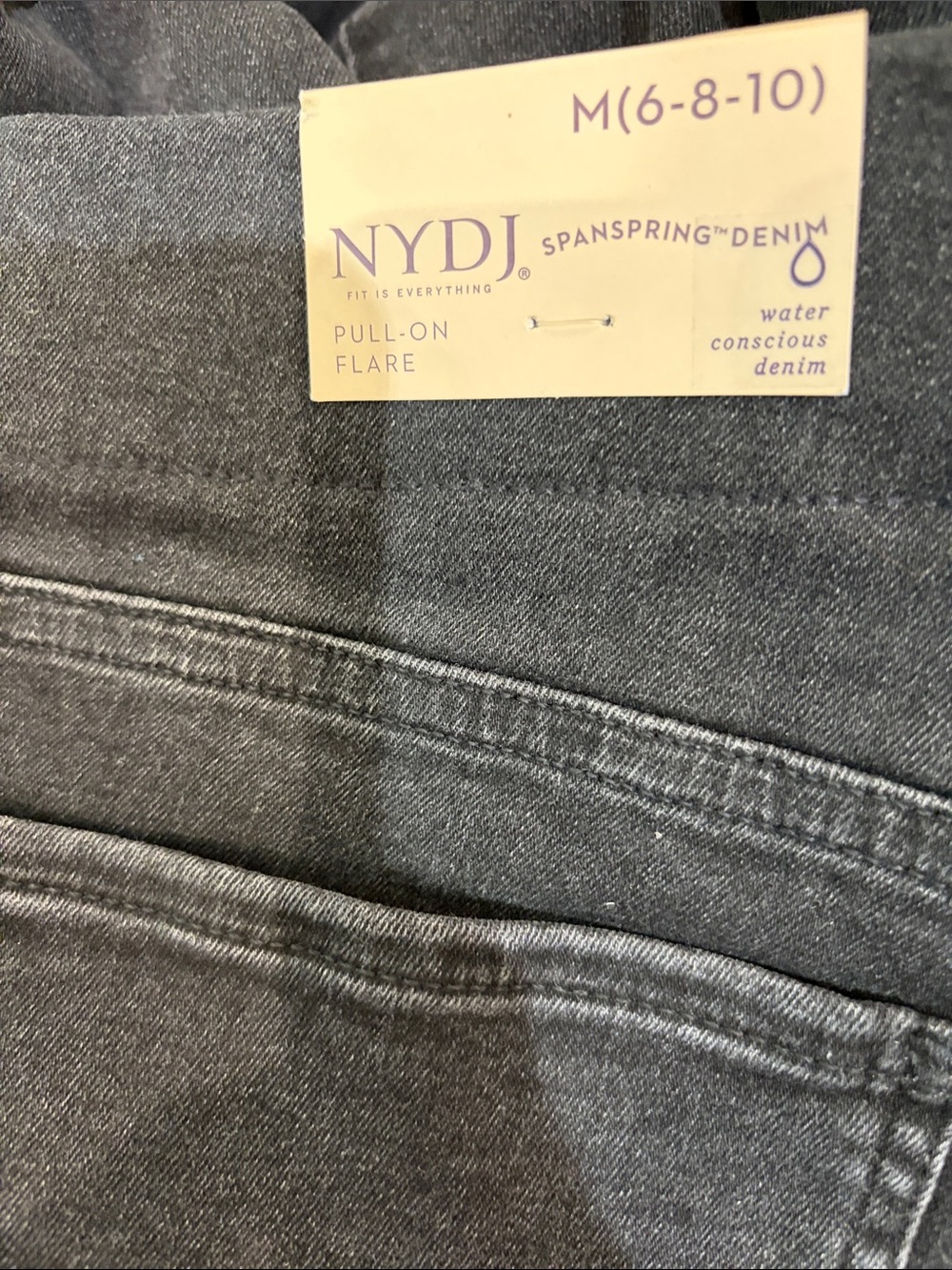 NWT NYDJ Pull-On Flare Jeans in Charcoal Black size medium 6 – 8–10